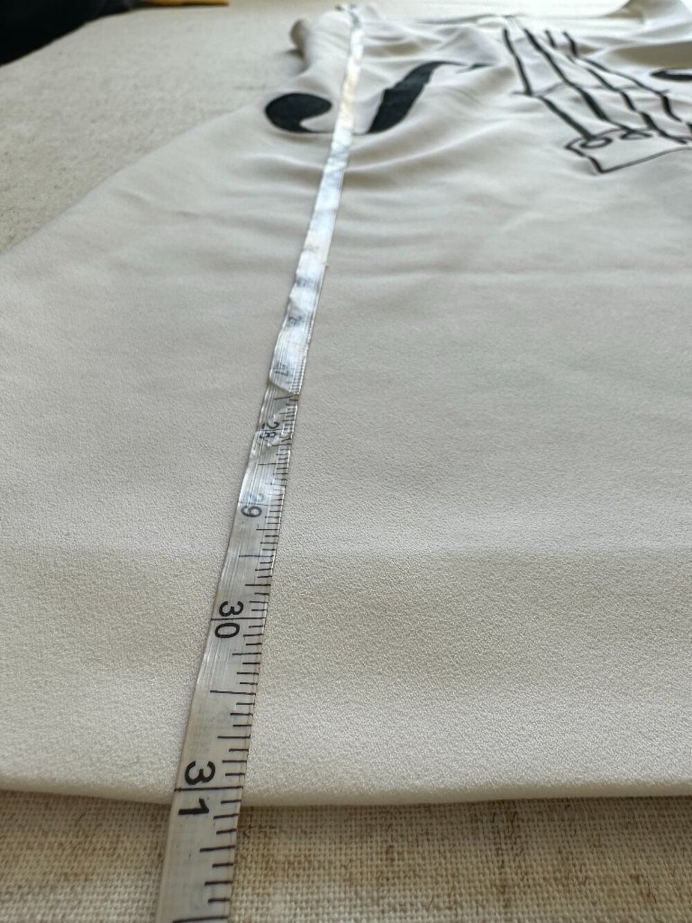 Boutique Moschino White Violin Embroidered Shift Dress US 2 Italy 36 - Picture 13 of 13